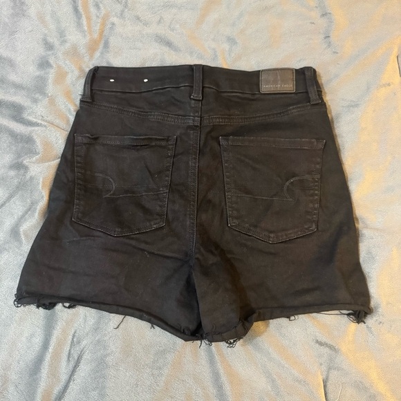 American Eagle Outfitters Black Jean Shorts High-Waisted Raw Hem

#1060 - Picture 7 of 7